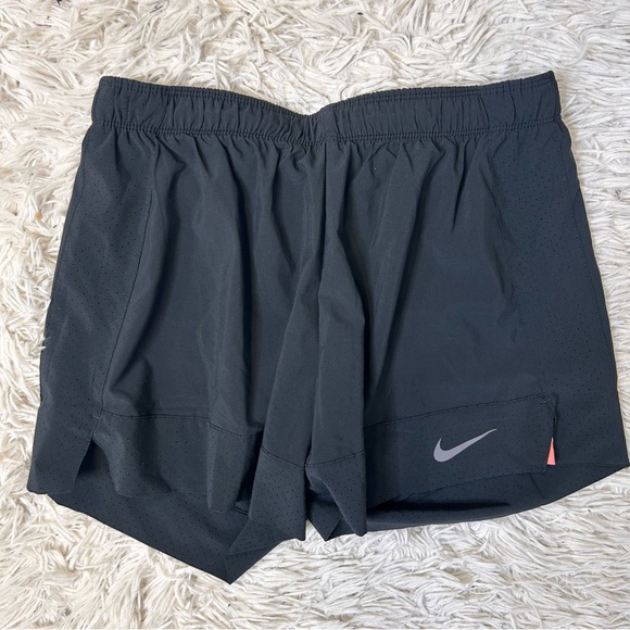 ◾️3/$25 Nike Just Do It Black Athletic Running Shorts With Pink Lining - Picture 1 of 5